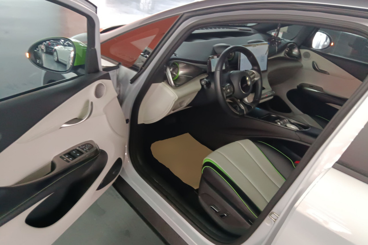 比亚迪 海豚 2021款 405km 时尚版中控内饰20