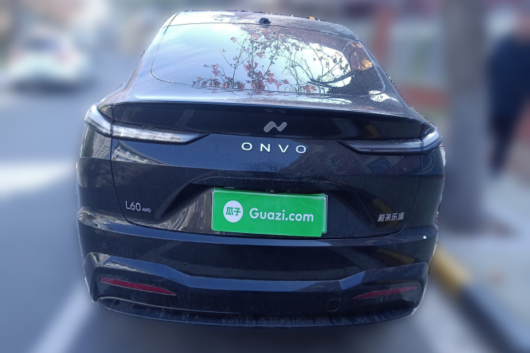 乐道L60 2024款 60kWh 四驱版车身外观6