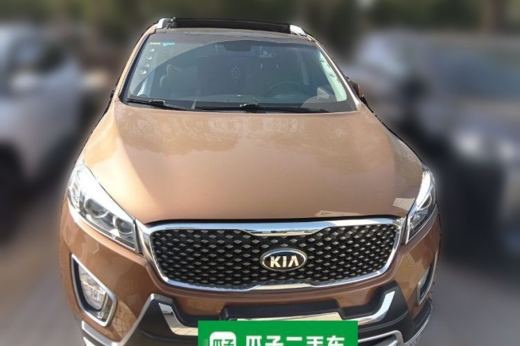 起亚 2015款 索兰托L 2.4L 汽油4WD精英版 5座 国V车身外观2