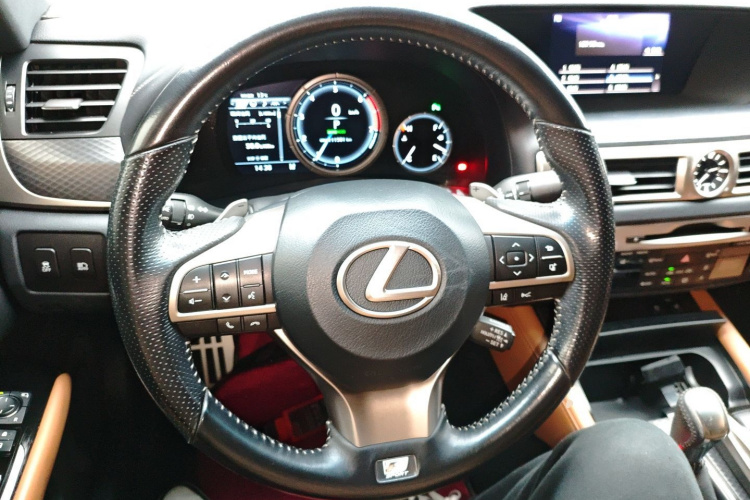 雷克萨斯GS 2016款 200t F SPORT局部细节13