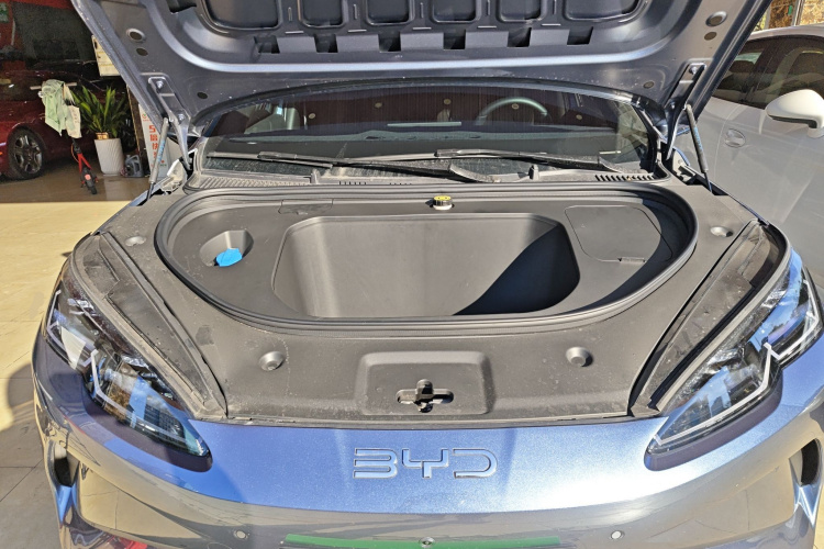 比亚迪 海豹06新能源 2025款 EV 470KM尊荣型局部细节24