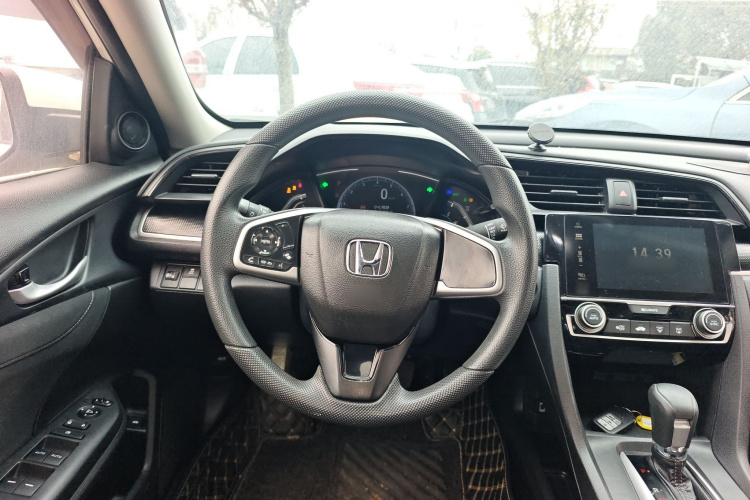 本田 思域 2019款 180TURBO CVT尚动版 国V中控内饰13