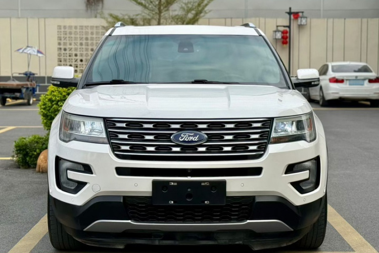 福特 探险者(进口) 2016款 2.3T 精英版车身外观6009