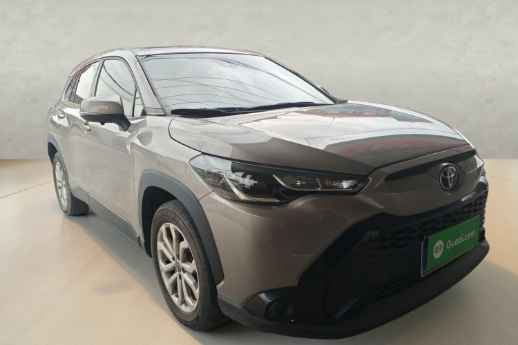 丰田 锋兰达 2022款 2.0L CVT领先版车身外观3