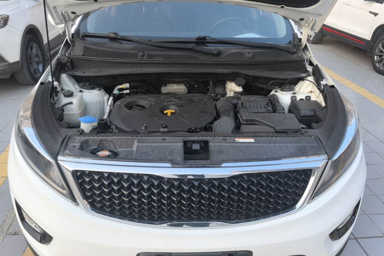 起亚 智跑 2016款 2.0L 自动两驱版GL机舱底盘24