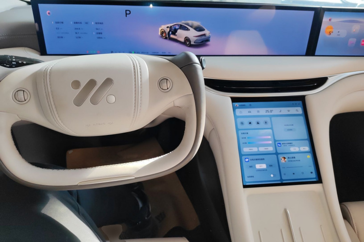 智己汽车 智己L6 2025款 Ultra中控内饰12