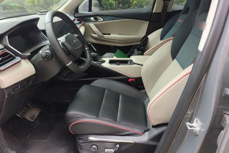 领克06 2020款 1.5T 耀Halo局部细节19