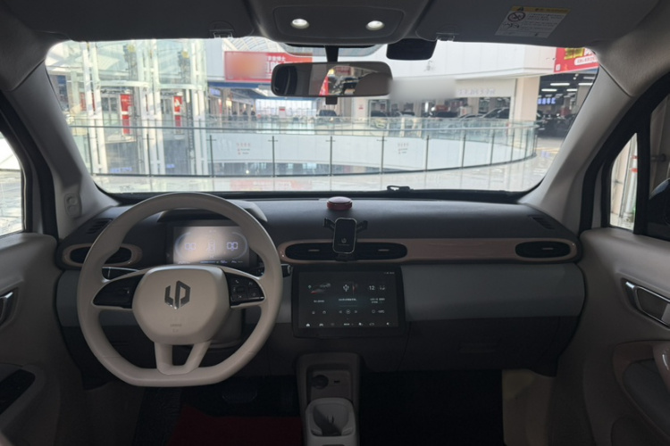 零跑汽车 零跑T03 2024款 403舒享版局部细节18