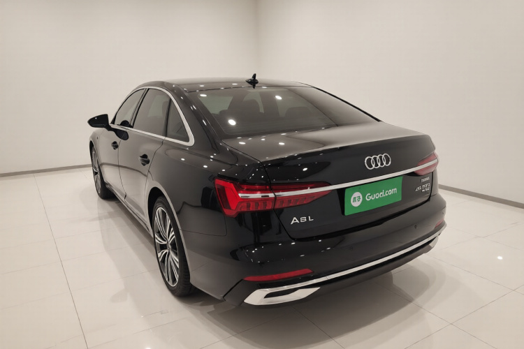 奥迪A6L 2024款 45 TFSI quattro 臻选动感型车身外观5