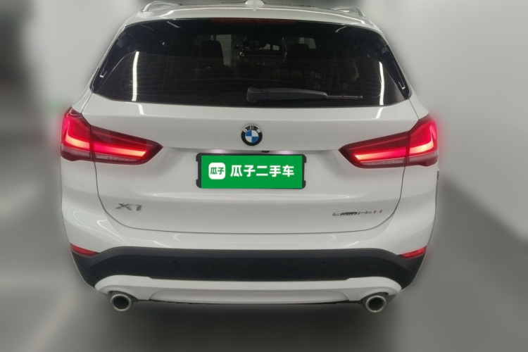 宝马X1 2022款 sDrive25Li 领先型车身外观6