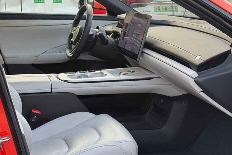 小米汽车 小米SU7 2024款 后驱长续航智驾版中控内饰7002