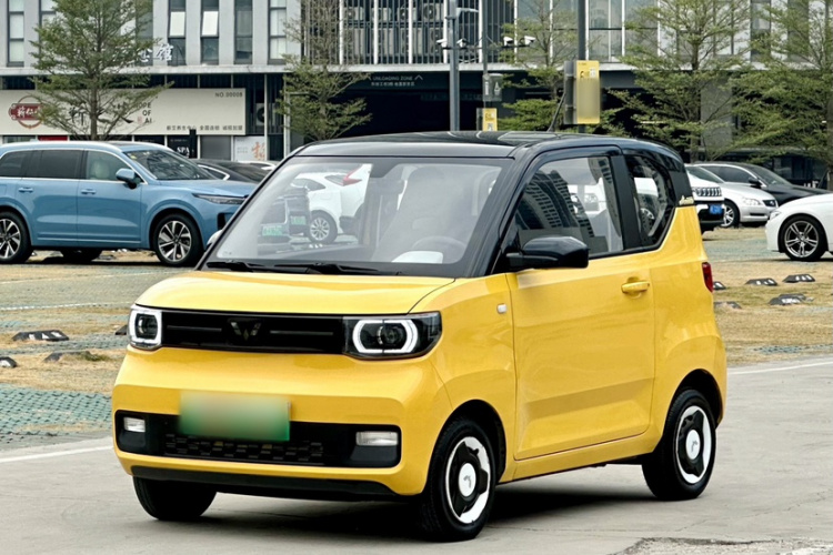 五菱汽车 宏光MINIEV 2022款 马卡龙臻享款 磷酸铁锂车身外观6005