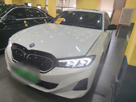 宝马i3 2024款 eDrive 40 L 曜夜套装