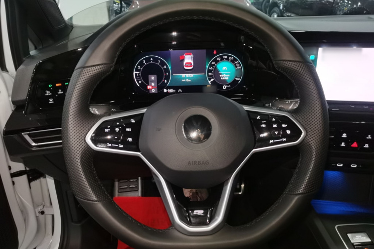 大众 高尔夫 2023款 改款 280TSI DSG R-Line中控内饰13