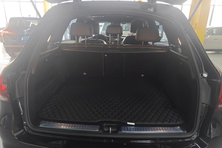 奔驰GLC 2020款 改款 GLC 300 L 4MATIC 动感型局部细节23