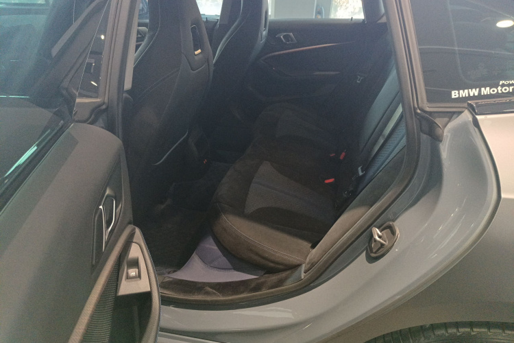 宝马2系(进口) 2021款 225i 四门轿跑车 M运动曜夜套装中控内饰21