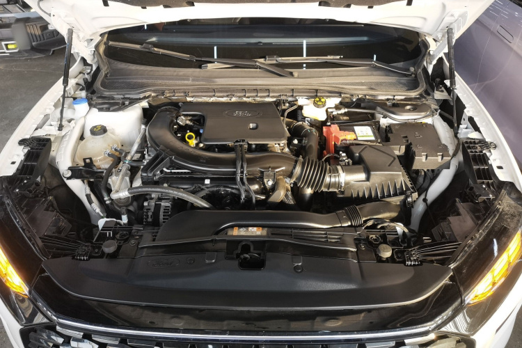 福特 蒙迪欧 2023款 EcoBoost 245 至尊型机舱底盘24