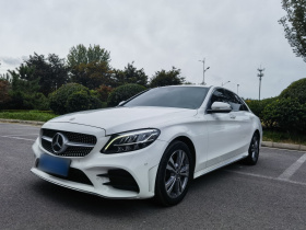 奔驰C级 2019款 C 180 L 时尚型运动版