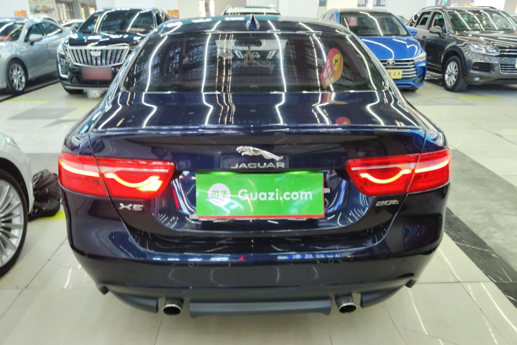 捷豹XE 2018款 2.0T 200PS 两驱R-Sport运动版车身外观6004