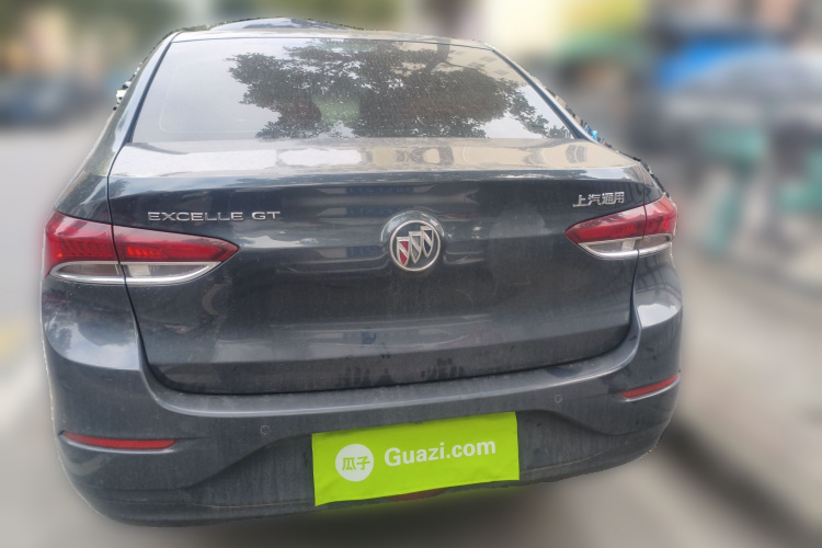 别克 英朗 2021款 改款 1.3T 自动轻混动精英型车身外观6