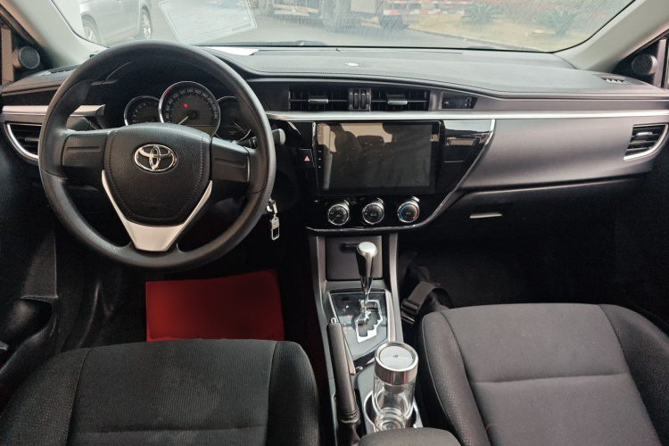 丰田 卡罗拉 2017款 改款 1.6L S-CVT GL中控内饰12