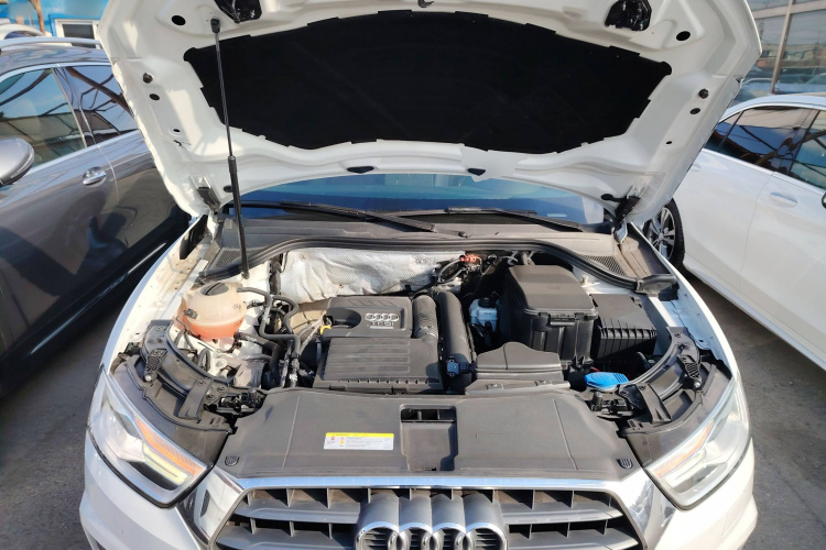 奥迪Q3 2017款 30 TFSI 时尚型局部细节24