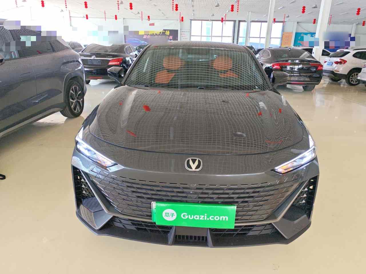 长安UNI-V 智电iDD 2023款  智电iDD 1.5T 113km智趣型(1)