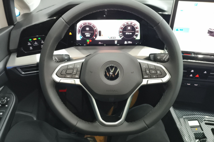 大众 高尔夫 2025款 300TSI Pro中控内饰13