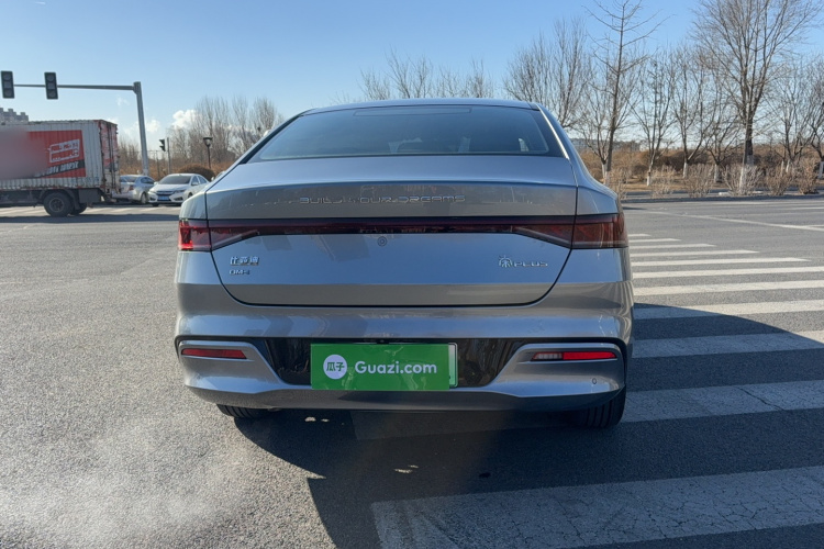 比亚迪 秦PLUS 2021款 DM-i 120KM 旗舰型车身外观6005