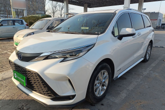 丰田 格瑞维亚 2023款 2.5L混动 舒适版
