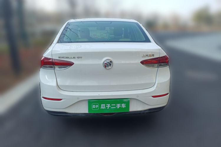 别克 英朗 2021款 典范 1.5L 自动精英型车身外观6