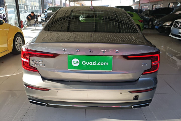 沃尔沃S60 2021款 T4 智逸豪华版车身外观6004