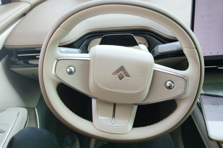 昊铂HT 2024款 825鸥翼激光雷达版局部细节13