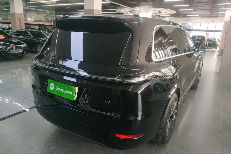 理想汽车 理想L9 2022款 Max车身外观7