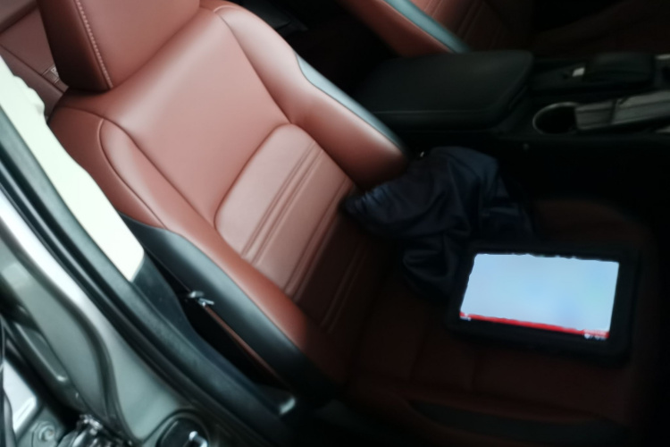 雷克萨斯NX 2015款 200t 全驱 锋尚版局部细节41