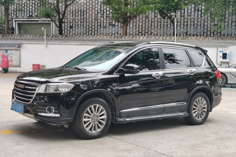 哈弗H6 2017款 红标 运动版 1.5T 自动两驱豪华型车身外观1