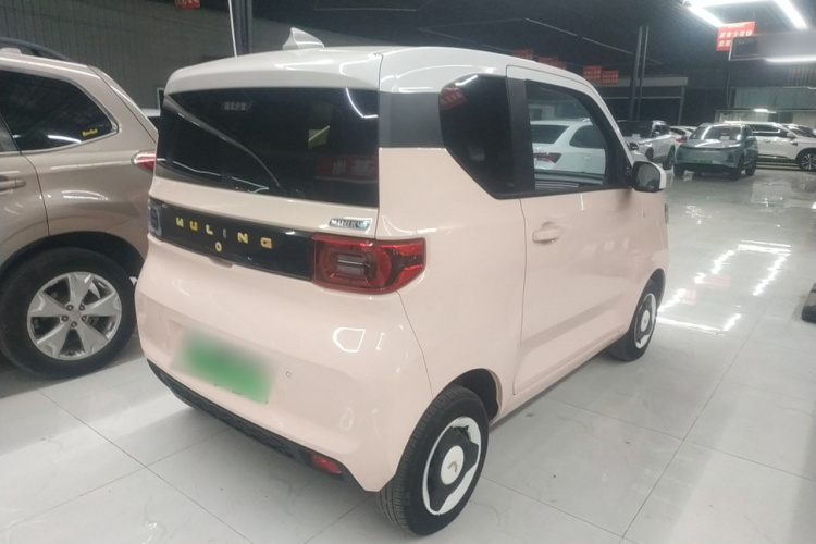 五菱汽车 宏光MINIEV 2021款 马卡龙臻享款 磷酸铁锂车身外观7