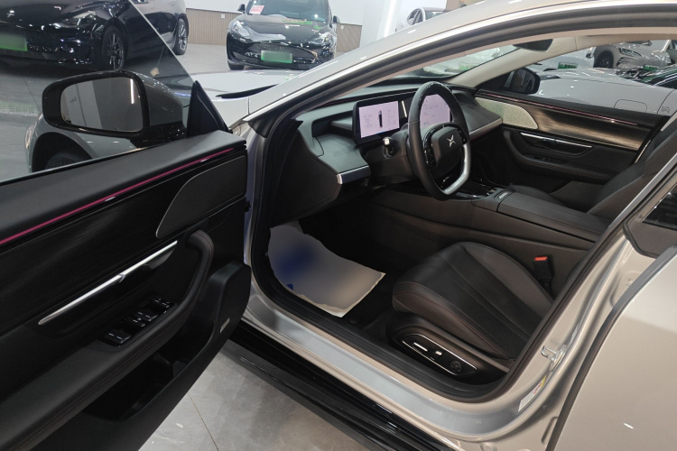 小鹏P7 2020款 670N中控内饰20