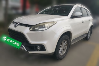 江铃 驭胜S350 2016款 2.4T 自动四驱柴油豪华版5座