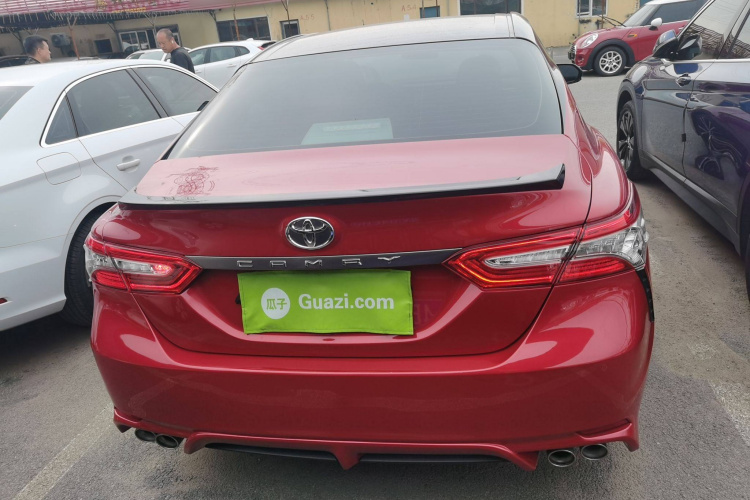 丰田 凯美瑞 2018款 2.5S 锋尚版车身外观6