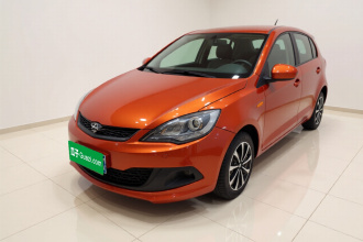 奇瑞 风云2 2014款 两厢 1.5L 手动新青年版