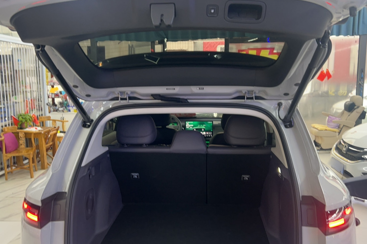 零跑汽车 零跑B10 2025款 510悦享版局部细节23