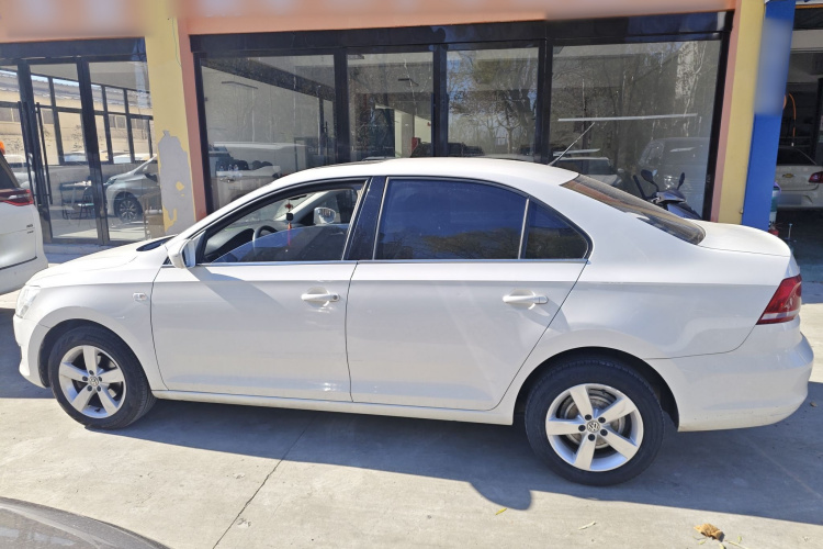 大众 桑塔纳 2015款 1.6L 手动舒适版车身外观6003