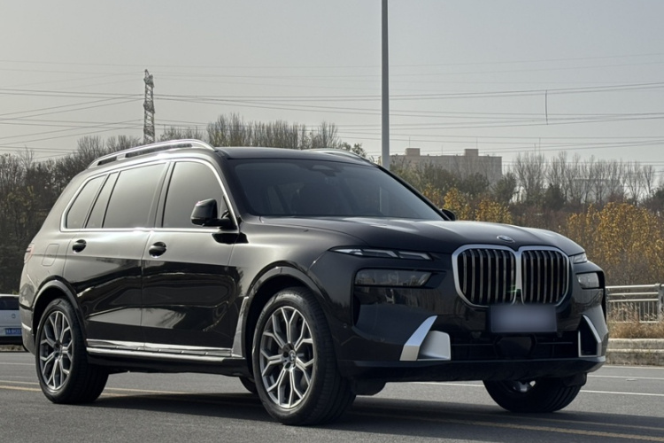 宝马X7 2023款 xDrive40i 领先型豪华套装车身外观6001