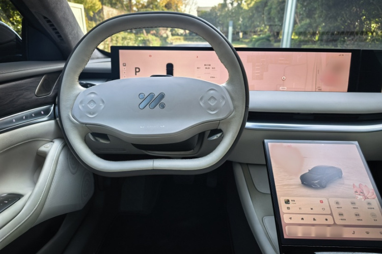 智己汽车 智己L7 2022款 Dynamic中控内饰7002