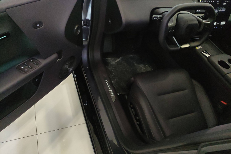 阿维塔06 2025款 Ultra纯电版中控内饰7003