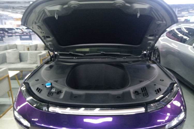 小鹏P7 2020款 670N局部细节24