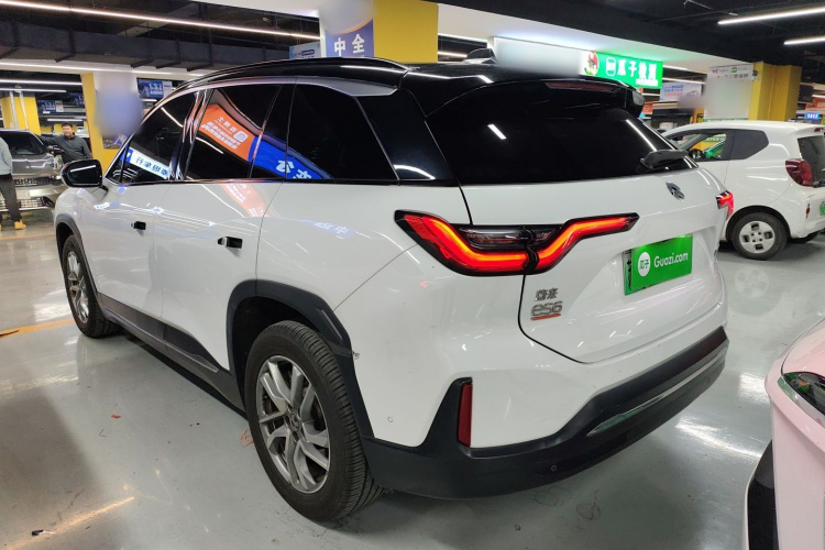 蔚来ES6 2020款 610KM 性能版车身外观4