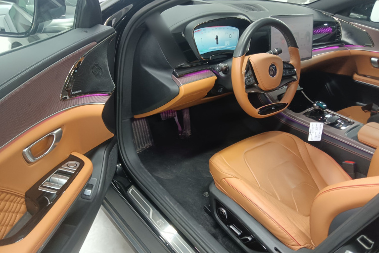 比亚迪 汉 2022款 DM-p 202KM 四驱旗舰型中控内饰20