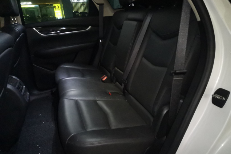 凯迪拉克XT5 2017款 周年庆版 25T 豪华型中控内饰21